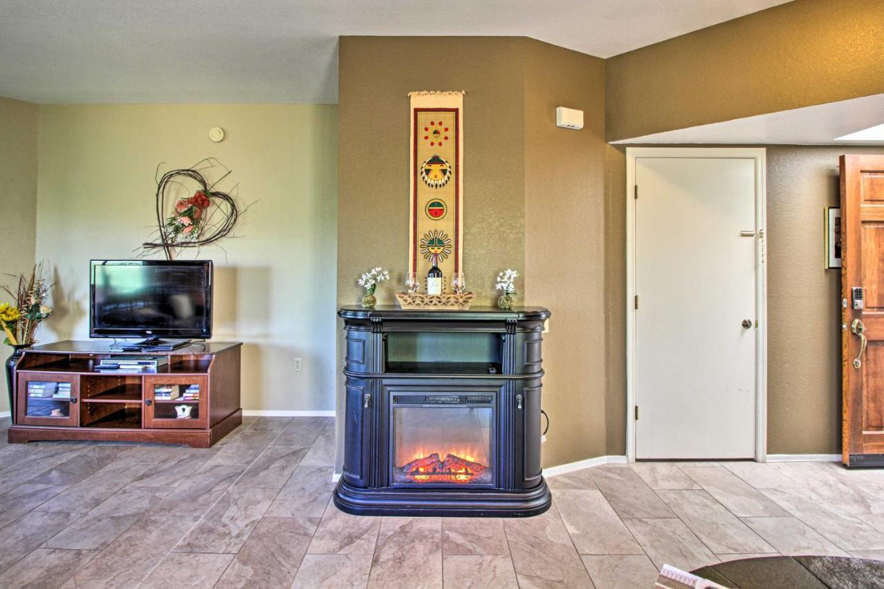 Relaxing Green Valley Townhome About 30 Mi To Tucson! Eksteriør billede